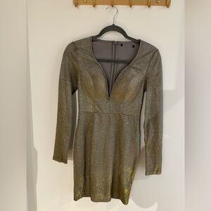 Elegant Gold Long Sleeve Dress
